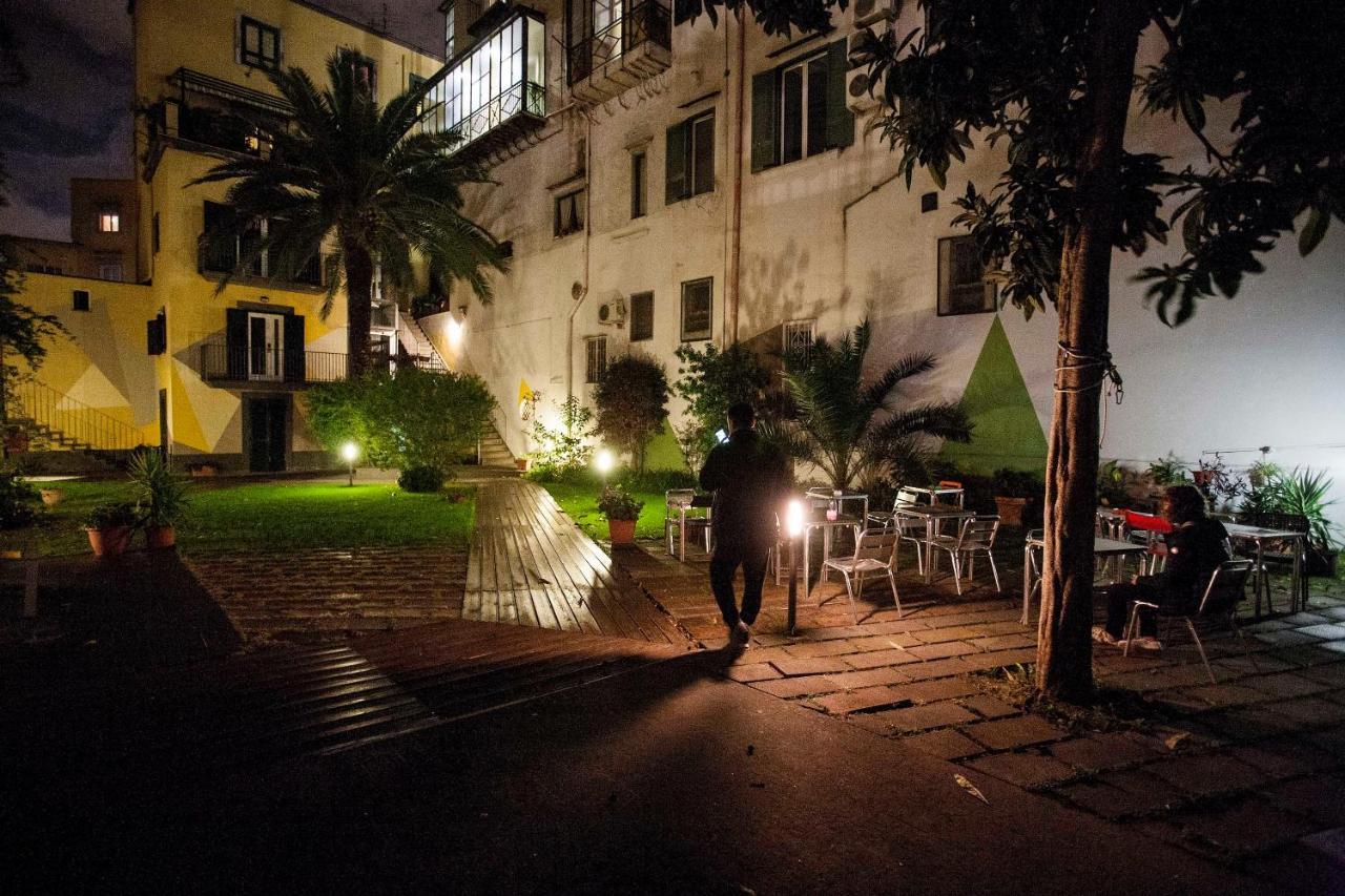 La Controra Hostel Nápoles Exterior foto